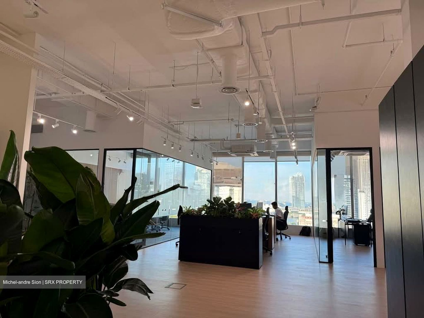 The Central (D1), Office #581129301